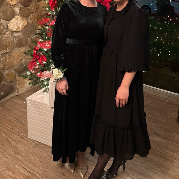 Skirt Society Dresses & Skirts - Dark Green Velvet Dress